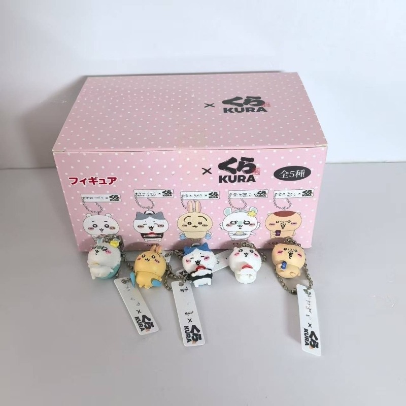 Car Accessories Etsy - Trendy Hachiware Usagi Cartoon Poppenversieringen Auto-interieurdecoratie